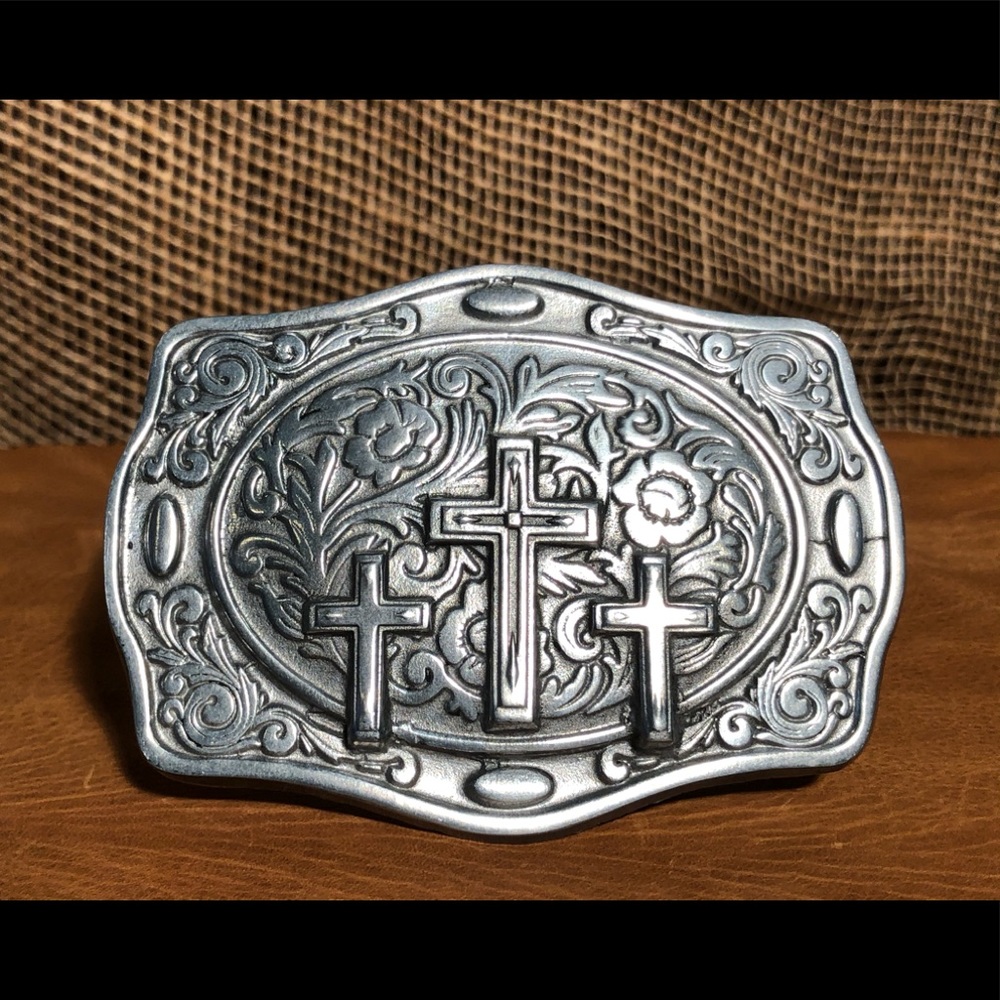 3 Cross Scrolling belt buckle  FINE PEWTER.